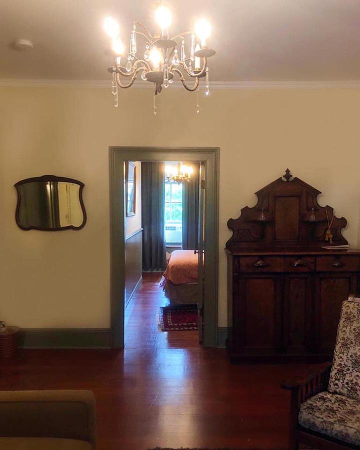 Bed and Breakfast Chrysler House à Gananoque Extérieur photo